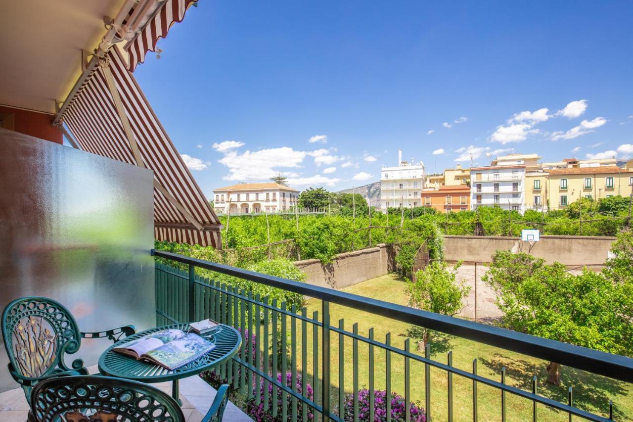 Domus Vittoria - The Luxury Quintessence Apartment Sorrento Exterior photo